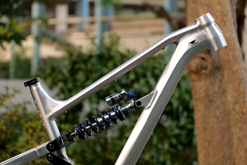 Soft Tail Bike Frame Aluminum  - Mountain Biking Uk ulasan dan harga
