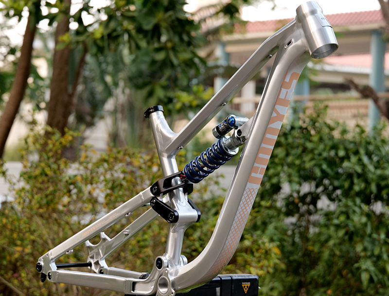Soft Tail Bike Frame Aluminum  - Mountain Biking Uk ulasan dan harga